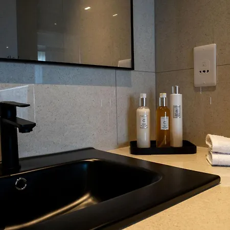 מלון Deep Blu Boutique *