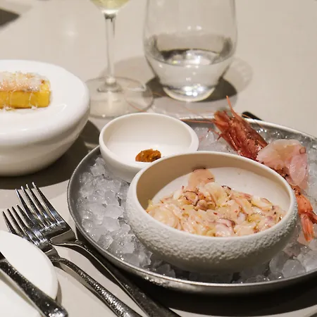 Deep Blu Boutique מלון *