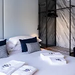 Deep Blu Boutique * Zurrieq