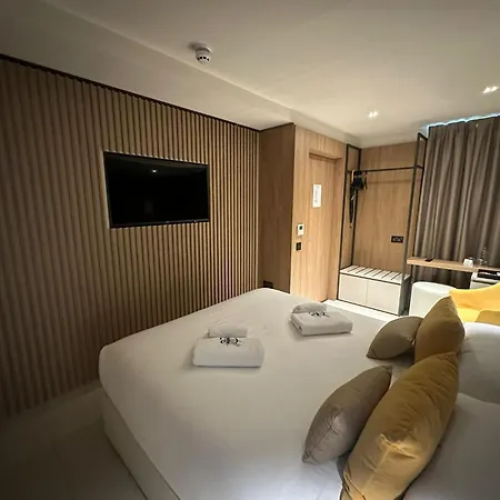 Deep Blu Boutique * Zurrieq