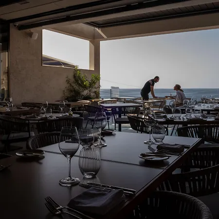 Deep Blu Boutique Hotel