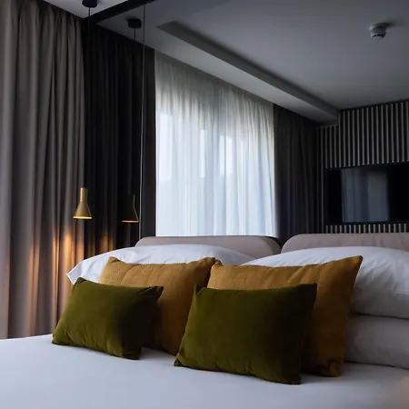 Deep Blu Boutique Otel *