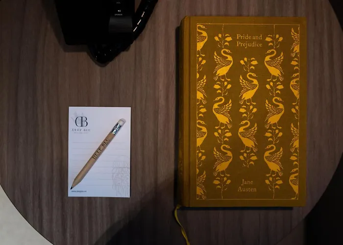 Deep Blu Boutique * Zurrieq