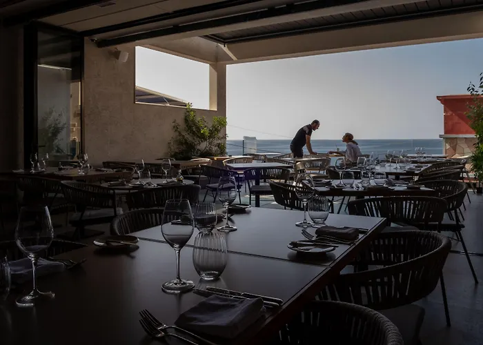 Deep Blu Boutique Hotel